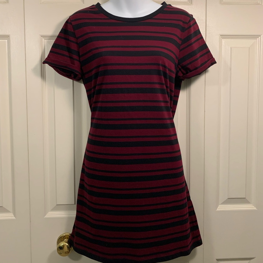 ♥️ 🕶 Striped Burgundy Shirt Dress - Picture 16 of 16